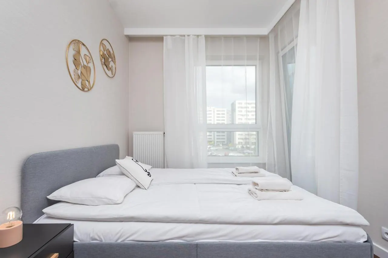 Aleja Sikorskiego 18 By Homeprime Warsaw Apartment