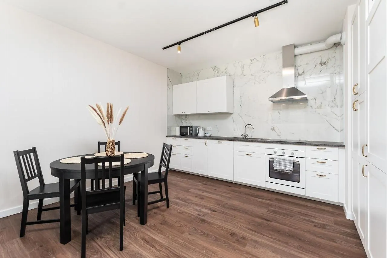 Aleja Sikorskiego 18 By Homeprime Warsaw Apartment